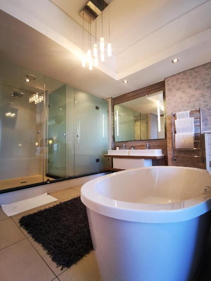 Apartment Crystal Towers 208 Luxury 2 Bedroom *