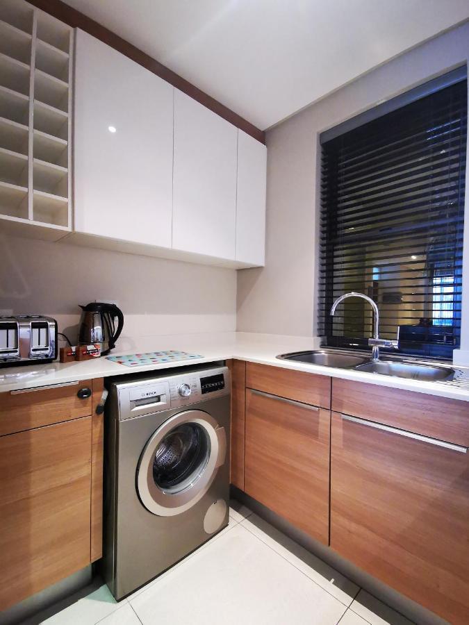 Crystal Towers 208 Luxury 2 Bedroom *