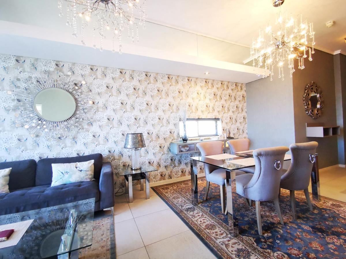 Crystal Towers 208 Luxury 2 Bedroom * Kapstadt
